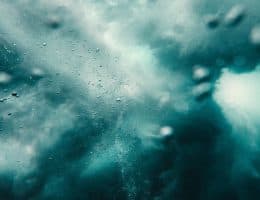 【關鍵報告】伺服器換代潮！產業鏈的新機會：銅箔基板