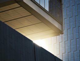 【關鍵報告】碳排大戶「台泥」轉型儲能綠能業務,會如何受惠淨零碳排趨勢?