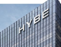 HYBE 如何打敗 SM、YG 成韓國市值最大娛樂經紀公司!BTS、New Jeans 都出自它